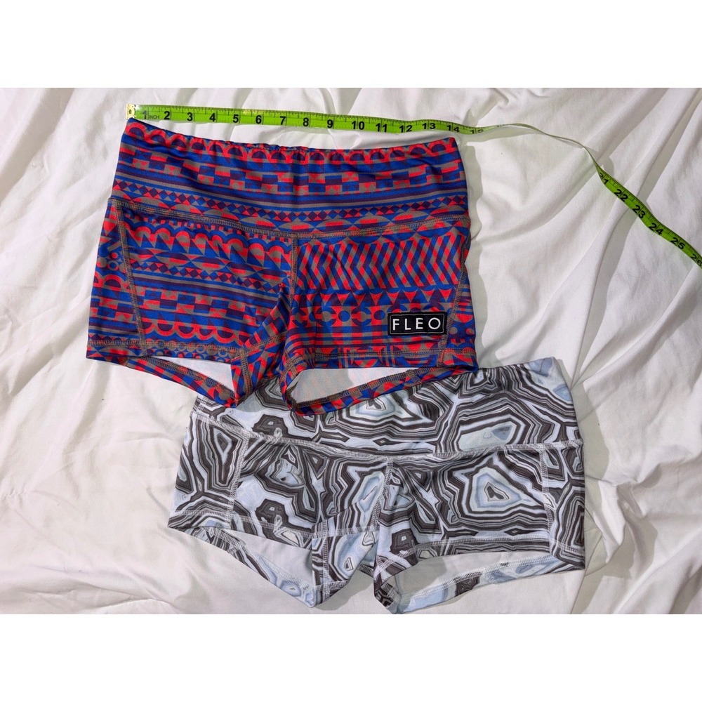 FLEO Womens Athletic Training Shorts Bundle Geometric Agate Size M 2pk T09-11